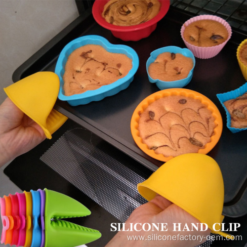 Kitchen Baking Microwave Silicone Anti-scalding Gloves